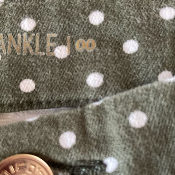 Chico's So Slimming Girlfriend Ankle Jean Size 2 Moss Green w/ White Polka Dots - Picture 9 of 11